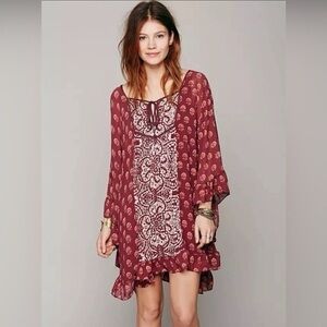 Free People Bohemian Printed Cape Flutter Sleeve Mini Dress